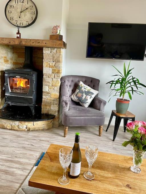 The Cosy Farm Cottage, Donegal Inver Exterior foto
